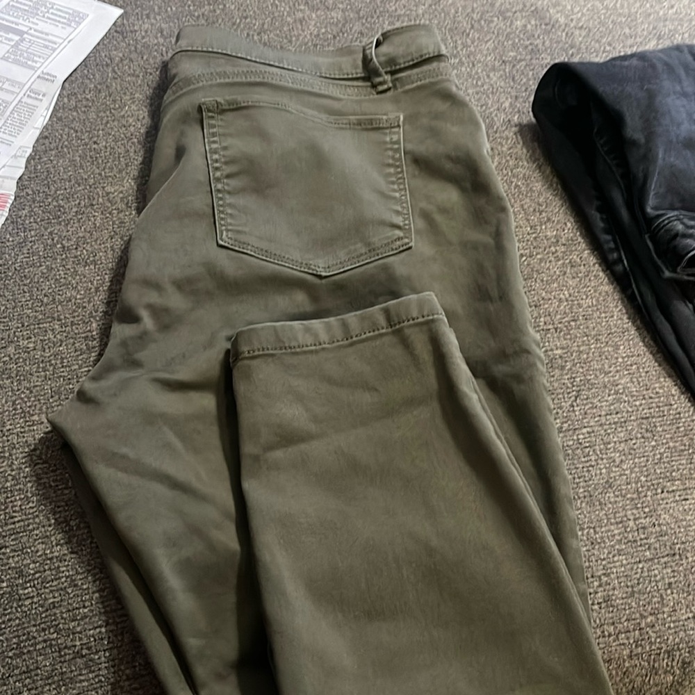 New York company slim leg ankle jeans